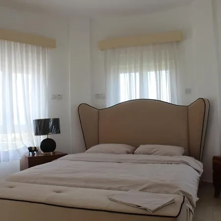 Beach House 别墅 *
